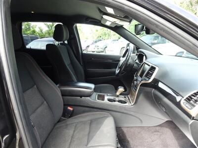 2016 Jeep Grand Cherokee Laredo 75th Annivers  3.6L V6 4X4 - Photo 11 - Cincinnati, OH 45255