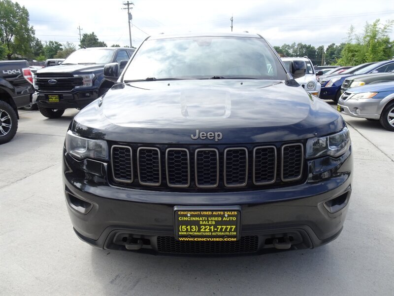 2016 Jeep Grand Cherokee Laredo 75th Annivers  3.6L V6 4X4 - Photo 2 - Cincinnati, OH 45255