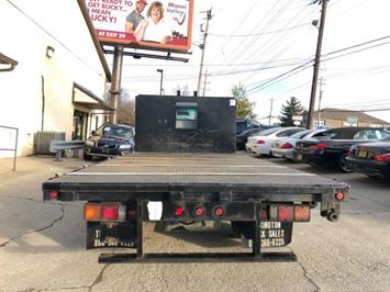 2006 GMC W4500   - Photo 4 - Cincinnati, OH 45255