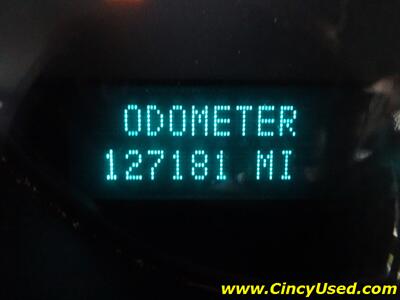 2011 GMC Sierra 1500 SLE   - Photo 18 - Cincinnati, OH 45255