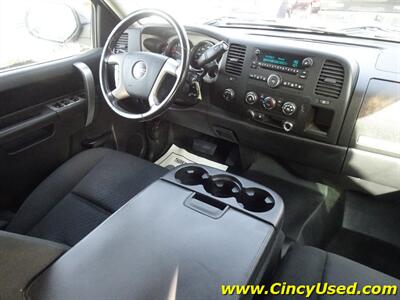 2011 GMC Sierra 1500 SLE   - Photo 14 - Cincinnati, OH 45255