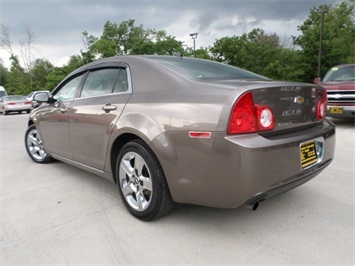 2010 Chevrolet Malibu LT   - Photo 12 - Cincinnati, OH 45255