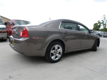 2010 Chevrolet Malibu LT   - Photo 13 - Cincinnati, OH 45255