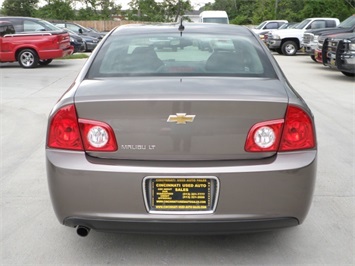 2010 Chevrolet Malibu LT   - Photo 5 - Cincinnati, OH 45255