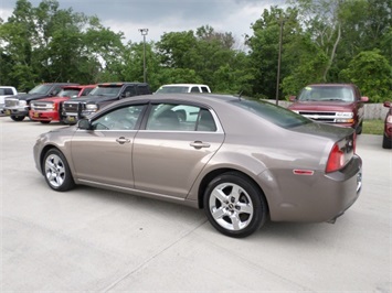 2010 Chevrolet Malibu LT   - Photo 4 - Cincinnati, OH 45255