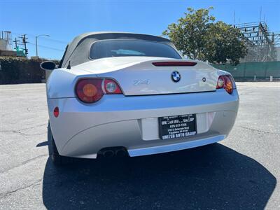 2003 BMW Z4 2.5i   - Photo 6 - Pasadena, CA 91107