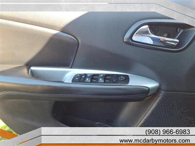 2014 Dodge Journey SXT - Photo 8 - Roselle, NJ 07203