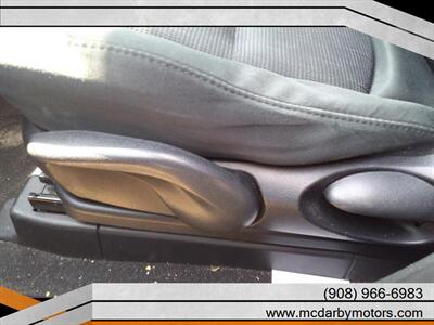 2009 Mazda Mazda5 Sport - Photo 12 - Roselle, NJ 07203