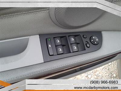 2011 BMW 328i xDrive - Photo 13 - Roselle, NJ 07203