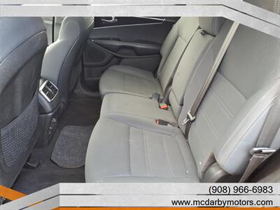2019 Kia Sorento LX V6   - Photo 16 - Roselle, NJ 07203