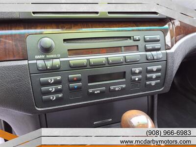 2004 BMW 325xi - Photo 14 - Roselle, NJ 07203