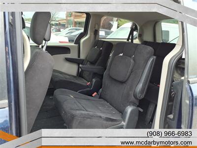 2014 Dodge Grand Caravan SXT - Photo 7 - Roselle, NJ 07203