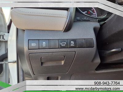 2019 Toyota Camry   - Photo 13 - Roselle, NJ 07203