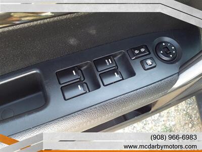 2012 Kia Sorento LX - Photo 12 - Roselle, NJ 07203