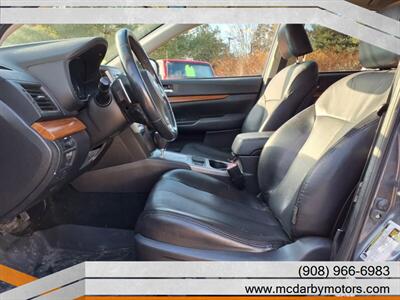 2014 Subaru Outback 2.5i Limited - Photo 14 - Roselle, NJ 07203