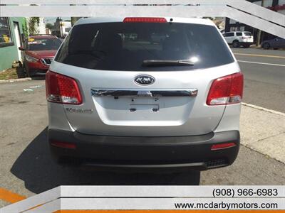 2011 Kia Sorento LX - Photo 4 - Roselle, NJ 07203
