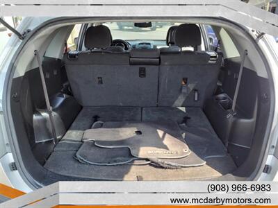 2011 Kia Sorento LX - Photo 8 - Roselle, NJ 07203