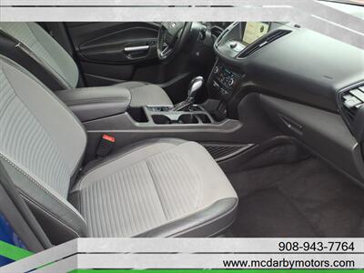 2019 Ford Escape SE - Photo 7 - Roselle, NJ 07203