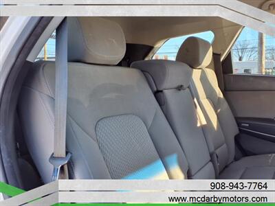 2014 Hyundai SANTA FE   - Photo 8 - Roselle, NJ 07203