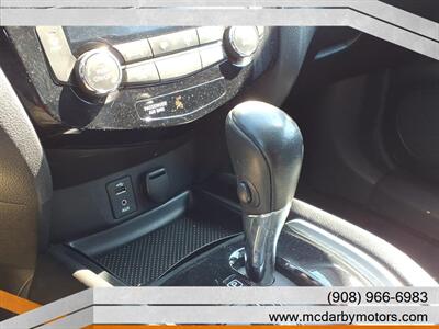 2016 Nissan Rogue SL - Photo 15 - Roselle, NJ 07203