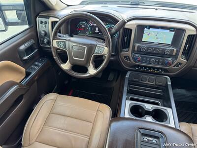 2019 GMC Sierra 3500HD Denali 4x4   - Photo 14 - Houston, TX 77041