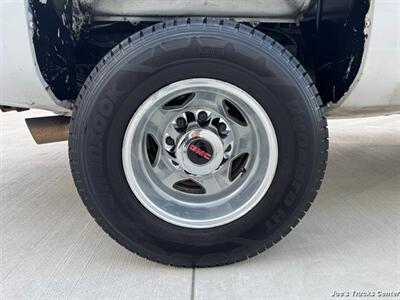 2019 GMC Sierra 3500HD Denali 4x4   - Photo 56 - Houston, TX 77041
