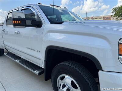 2019 GMC Sierra 3500HD Denali 4x4   - Photo 46 - Houston, TX 77041