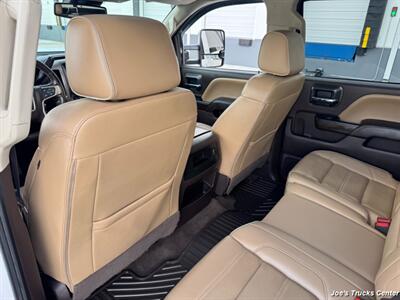 2019 GMC Sierra 3500HD Denali 4x4   - Photo 30 - Houston, TX 77041