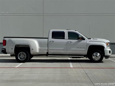 2019 GMC Sierra 3500HD Denali 4x4   - Photo 9 - Houston, TX 77041