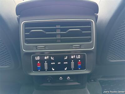 2024 Audi RS Q8 4.0T quattro   - Photo 36 - Houston, TX 77041