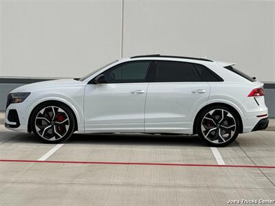 2024 Audi RS Q8 4.0T quattro   - Photo 5 - Houston, TX 77041