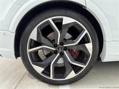2024 Audi RS Q8 4.0T quattro   - Photo 63 - Houston, TX 77041