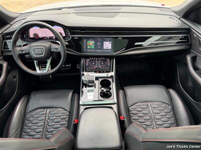 2024 Audi RS Q8 4.0T quattro   - Photo 15 - Houston, TX 77041