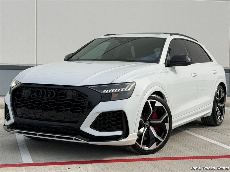 2024 Audi RS Q8 4.0T quattro   - Photo 1 - Houston, TX 77041
