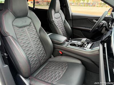 2024 Audi RS Q8 4.0T quattro   - Photo 31 - Houston, TX 77041