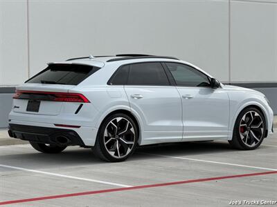 2024 Audi RS Q8 4.0T quattro   - Photo 9 - Houston, TX 77041