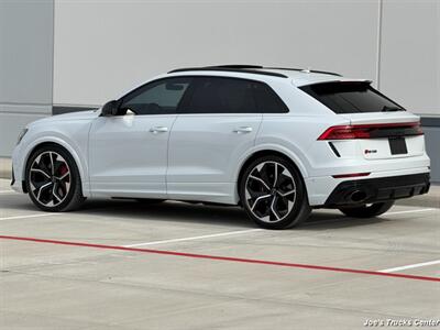 2024 Audi RS Q8 4.0T quattro   - Photo 6 - Houston, TX 77041