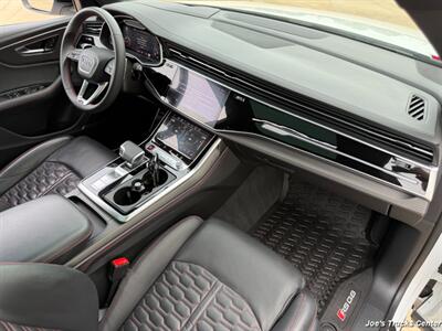 2024 Audi RS Q8 4.0T quattro   - Photo 29 - Houston, TX 77041