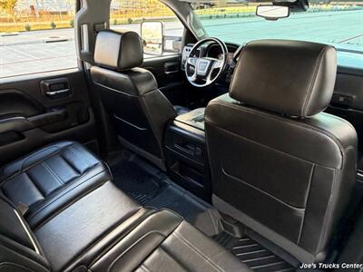 2016 GMC Sierra 2500HD Denali 4x4   - Photo 34 - Houston, TX 77041