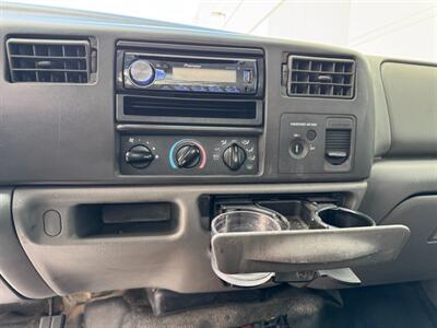 2003 Ford F-550 Super Duty XL   - Photo 19 - Houston, TX 77041