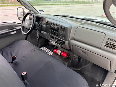 2003 Ford F-550 Super Duty XL   - Photo 22 - Houston, TX 77041