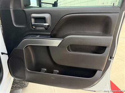 2016 Chevrolet Silverado 2500HD LT 4x4   - Photo 22 - Houston, TX 77041