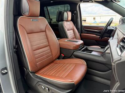 2023 GMC Yukon XL Denali Ultimate 4x4   - Photo 34 - Houston, TX 77041