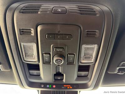 2023 GMC Yukon XL Denali Ultimate 4x4   - Photo 23 - Houston, TX 77041