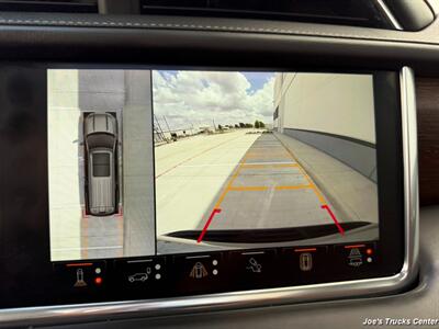 2023 GMC Yukon XL Denali Ultimate 4x4   - Photo 54 - Houston, TX 77041