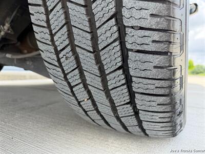 2023 GMC Yukon XL Denali Ultimate 4x4   - Photo 70 - Houston, TX 77041