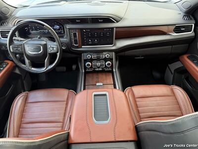 2023 GMC Yukon XL Denali Ultimate 4x4   - Photo 14 - Houston, TX 77041