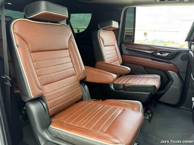 2023 GMC Yukon XL Denali Ultimate 4x4   - Photo 44 - Houston, TX 77041