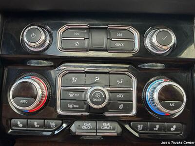 2023 GMC Yukon XL Denali Ultimate 4x4   - Photo 21 - Houston, TX 77041