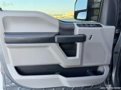 2022 Ford F-250 Super Duty XL STX 4x4   - Photo 19 - Houston, TX 77041